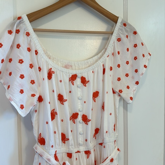 Anthropologie Esme Embroidery Maxi Dress | White + Red | Size Medium - Picture 10 of 13